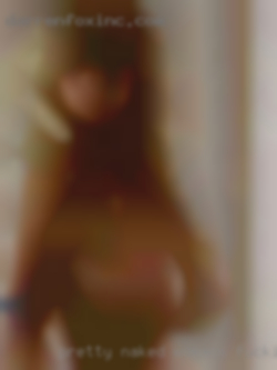 Pretty naked womans fucking in the nigth club.